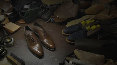 sapatero clipart|Watch the Making of Brogues in the Philippines' Shoe Capital.